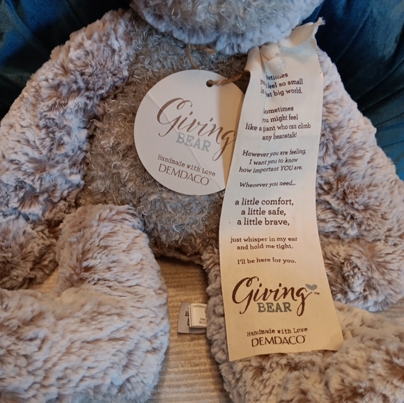 Demdaco Giving Bear Plush Toy - Picture 2 of 5